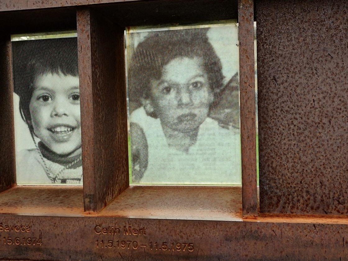 Foto Cetin Mert Fenster des Gedenkens