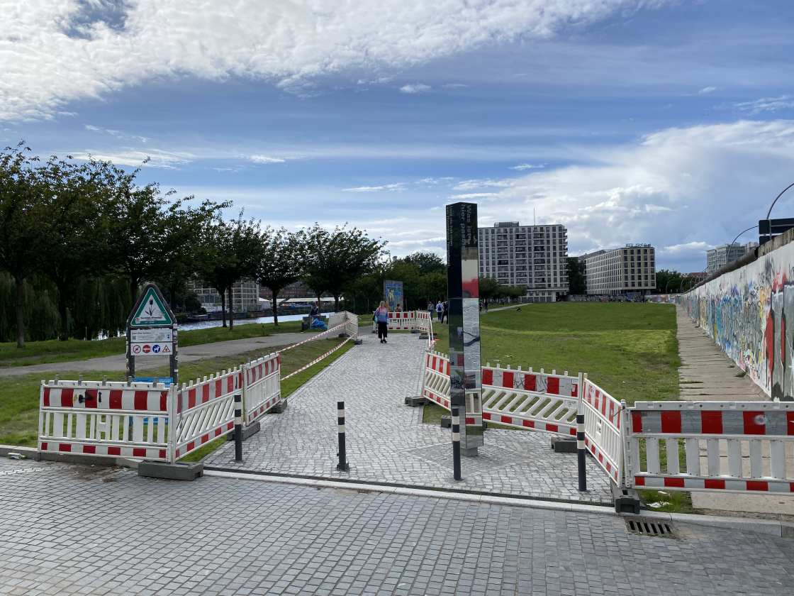 Neuer barrierefreier Zuweg zum Postenweg